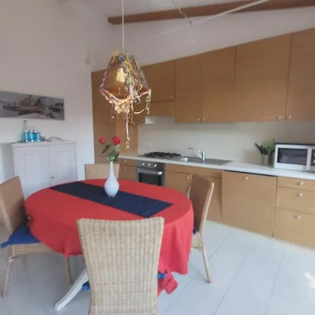 Apartment Le Scuderie App 6 Ottimo Trilocale Con Wi Fi *