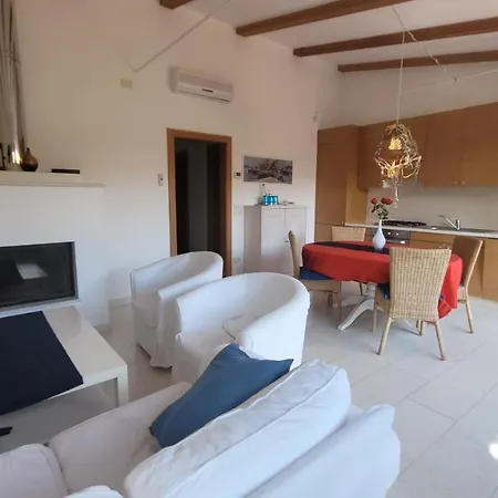 Le Scuderie App 6 Ottimo Trilocale Con Wi Fi * Donoratico