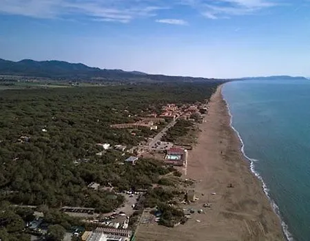 Le Scuderie App 6 Ottimo Trilocale Con Wi Fi Lejlighed